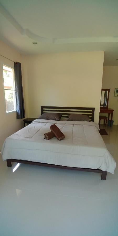 Baansukjai Bungalows Ranong Exterior photo